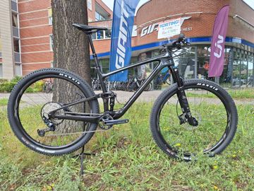 Giant Anthem Advanced Pro 29 2 2022 2022 MTB d'occasion