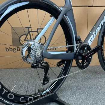 Used Bianchi Oltre Pro Dura-Ace Di2 R9200 Carbon Road Bike-2024 59cm (58cm) 2024 Road & Gravel, Black — image 8 of 13