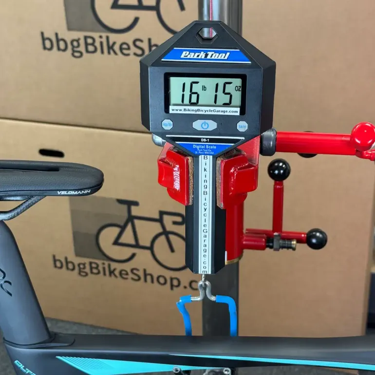 Used Bianchi Bianchi Oltre Pro Ultegra Di2 12-Speed Carbon Road Bike-2024 47cm 2024 Road & Gravel, Black — image 11 of 11