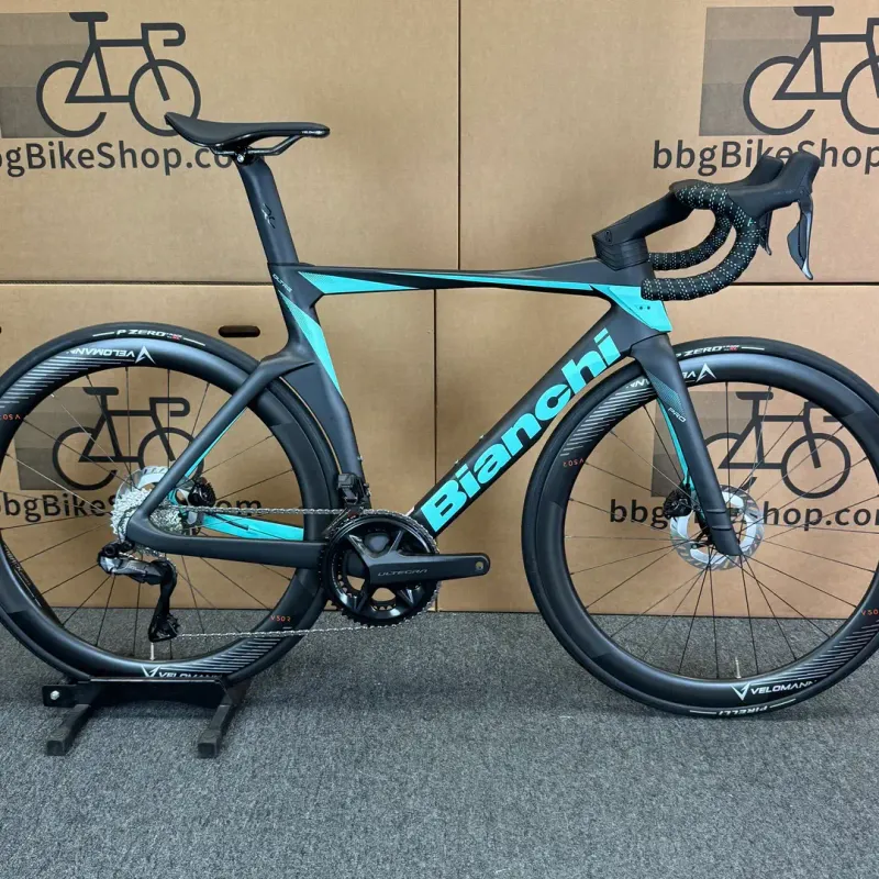 Used Bianchi Oltre Pro Ultegra Di2 12-Speed Carbon Road Bike-2024 (55cm) 2024 Road & Gravel
