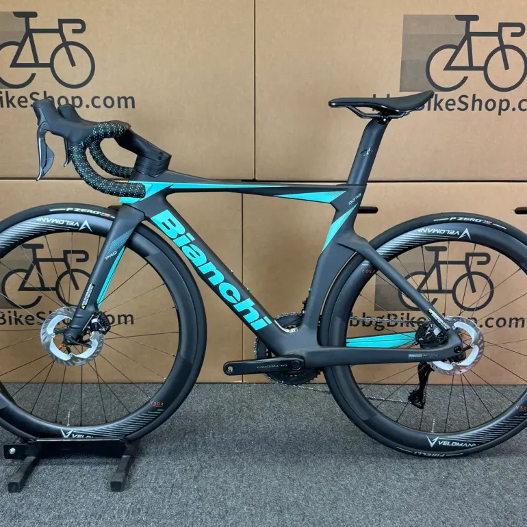 Used Bianchi Oltre Pro Ultegra Di2 12-Speed Carbon Road Bike-2024 (50cm) 2024 Road & Gravel, Black — image 4 of 12