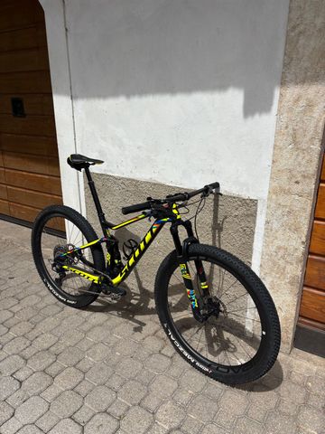 Used Scott Spark Shimano XTR 2017 Mountainbike, Black — image 14 of 19