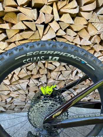 Brugt Trek Rail 9.7 Gen 2 2023 2023 Mountainbike — billede 22 af 24