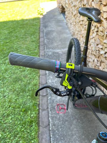 Trek Rail 9.7 Gen 2 2023 2023 Mountainbike usato, Viola — immagine 18 di 24