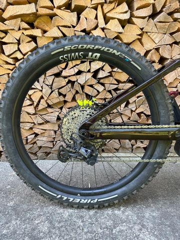 Trek Rail 9.7 Gen 2 2023 2023 Mountainbike usato, Viola — immagine 11 di 24