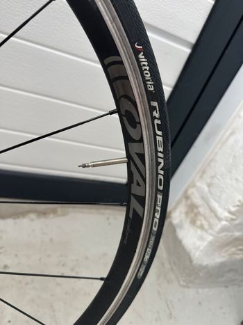 Used Scott Foil RC 2017 2017 Road & Gravel, Black — image 12 of 13