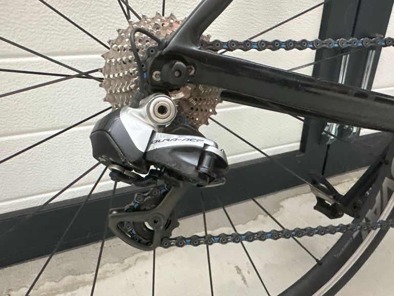 Used Scott Foil RC 2017 2017 Road & Gravel, Black — image 4 of 13