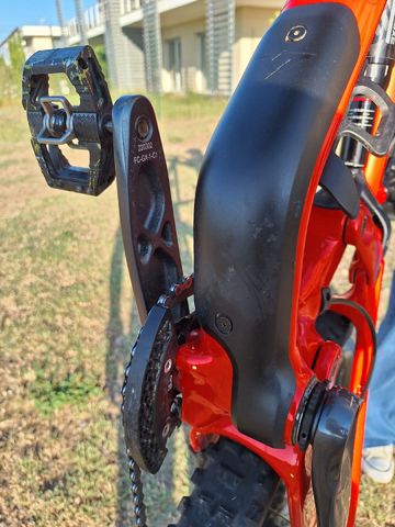 Used YT Industries Capra SRAM GX Eagle AXS 2023 Mountainbike, Red — image 8 of 11