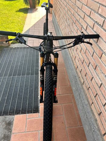 Used Trek SUPERCALIBER GEN. 1 2021 Mountainbike, Negro — image 5 of 13