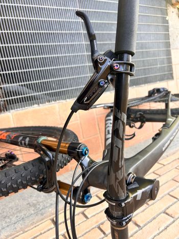 Used Trek SUPERCALIBER GEN. 1 2021 Mountainbike, Negro — image 9 of 13