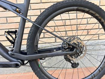 Used Trek SUPERCALIBER GEN. 1 2021 Mountainbike, Negro — image 10 of 13