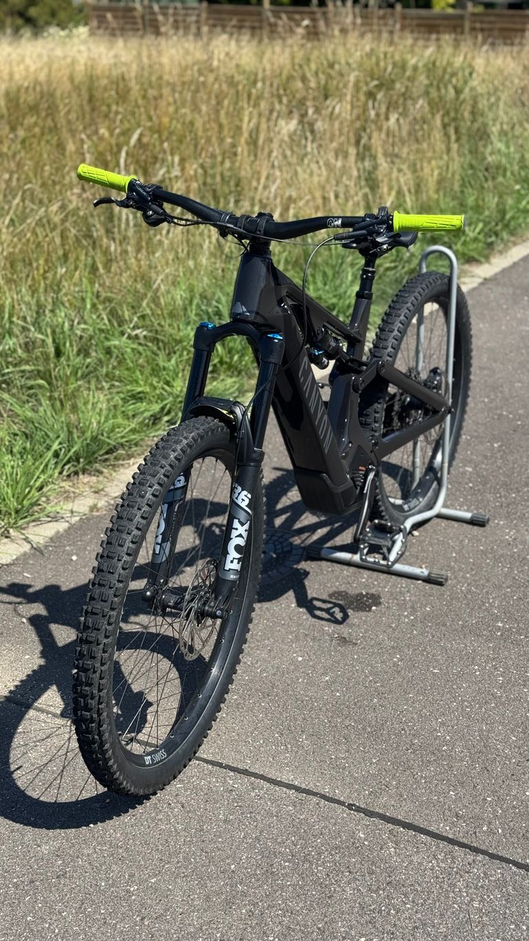 Used Canyon Spectral:ON CF 8 2024 2024 Mountainbike, Schwarz, 29, 27.5 — image 4 of 18