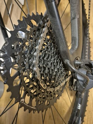 CUBE ELITE C:62, ONE 2024 2024 Mountainbike d'occasion — image 9 sur 11
