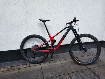 Gebrauchtes Conway Wme Shimano SLX 2022 Mountainbike, Rot — Bild 1 von 12
