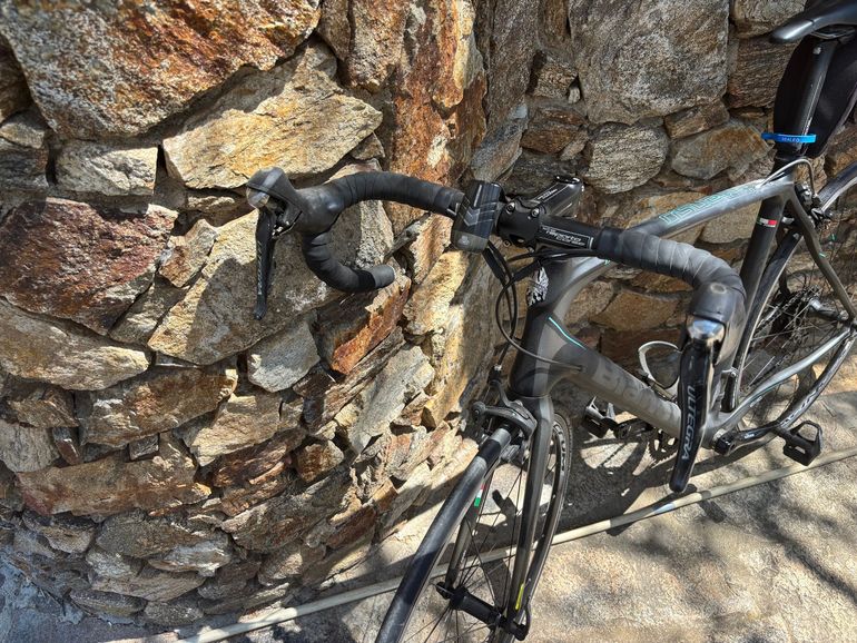Bianchi Intenso Ultegra 2016 2016 Road & Gravel usato, Nero — immagine 10 di 13