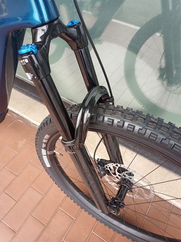 Używany Giant Trance X Advanced E+ Elite 2 2024 2024 Mountainbike — zdjęcie 5 z 12