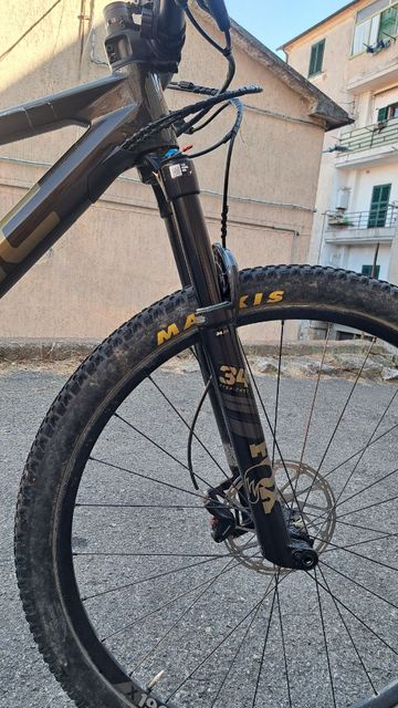 Použité BMC Fourstroke 01 LT | TWO 2022 2022 Mountainbike — obrázek 5 z 9
