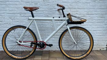 Used Vanmoof No. 5 2012 Road & Gravel, White — image 1 of 10