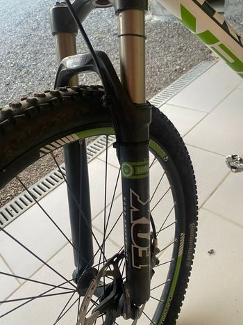 Used Trek Procaliber Shimano Deore XT 2020 Mountainbike, Green — image 7 of 7