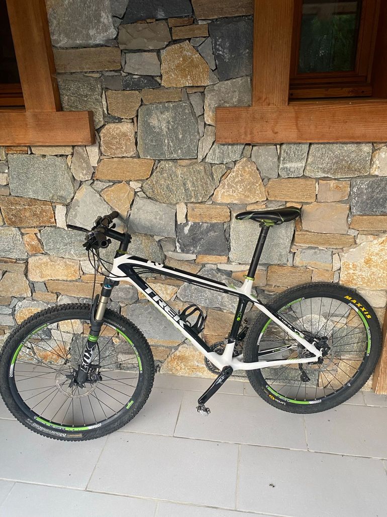 Used Trek Procaliber Shimano Deore XT 2020 Mountainbike, Green — image 2 of 7