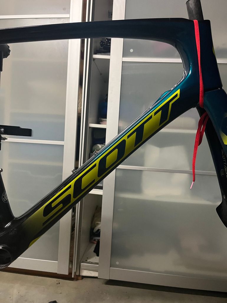 Used Scott Foil Premium disc 2019 Frameset 2019 Road & Gravel, Green — image 3 of 9