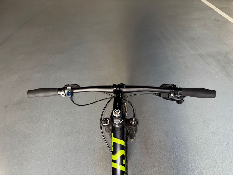 Mondraker Finalist 29er 2016 2016 Mountainbike d'occasion — image 5 sur 5