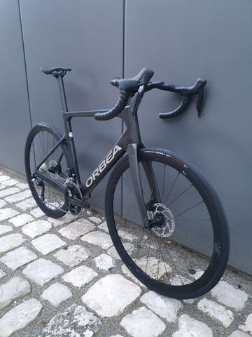 Brugt Orbea ORCA M30iLTD PWR 2023 2023 Road & Gravel — billede 2 af 6