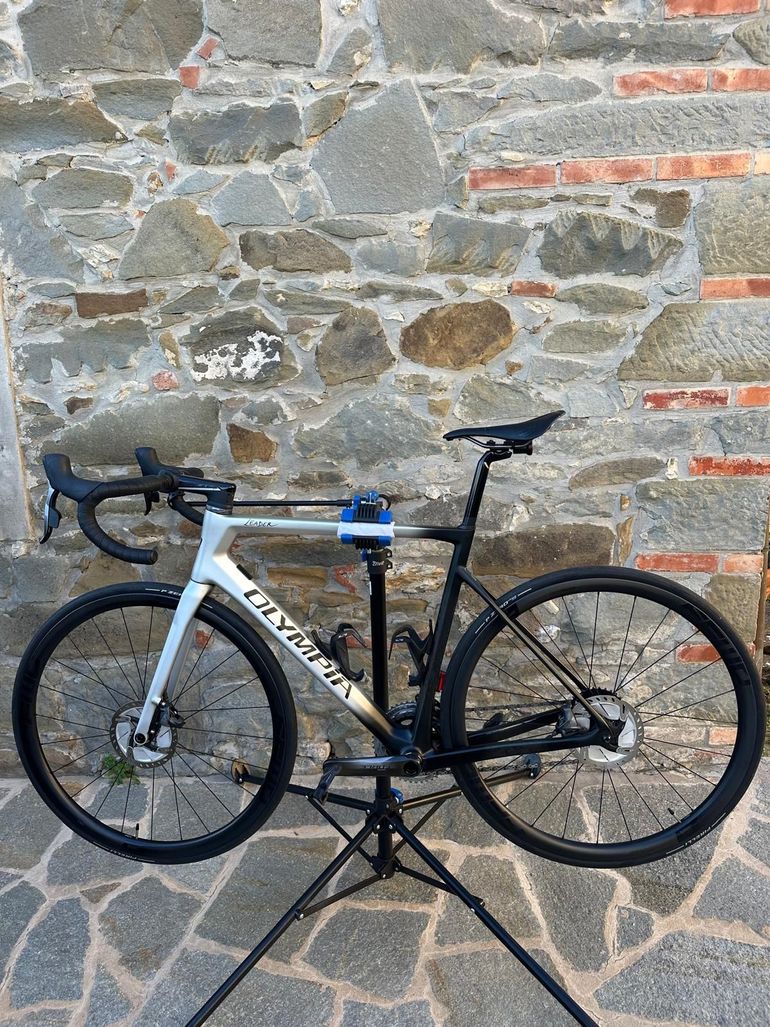 Olympia Leader 2022 Carbon Ultralight 2022