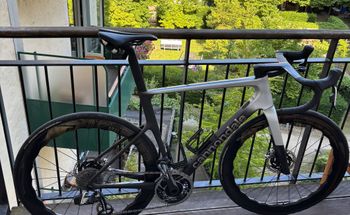 Used Cannondale SuperSix EVO Hi-MOD 1 2023 Road & Gravel, Light Gray — image 2 of 4