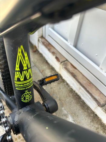 Used Commencal Meta AM 2016 Mountainbike, Black — image 7 of 9