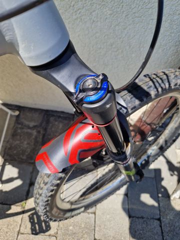 Used Bergamont Encore 9.0 2015 Mountainbike, Light Gray — image 18 of 18