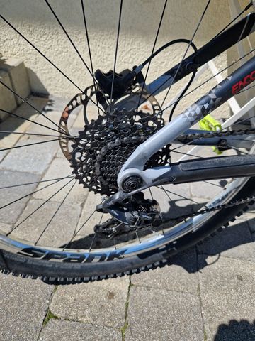 Used Bergamont Encore 9.0 2015 Mountainbike, Light Gray — image 10 of 18
