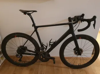 Used Canyon Endurace CF SL Disc 8.0 Di2 2018 Road & Gravel, Black — image 1 of 13