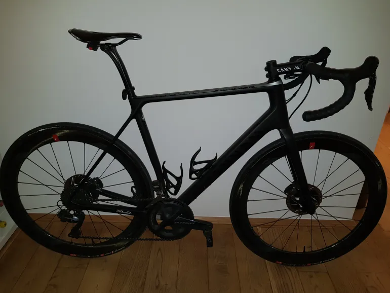 Used Canyon Endurace CF SL Disc 8.0 Di2 2018 Road & Gravel, Black — image 3 of 13
