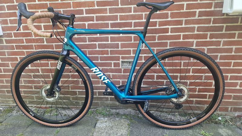 Tweedehands Rose Backroad GRX 820 2×11 Petrol 2019 2020 Road & Gravel