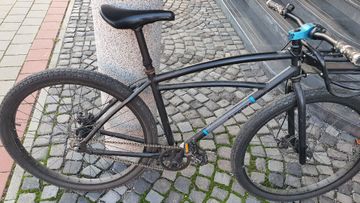 Used Trek Electra Moto 2016 Mountainbike, Black — image 1 of 8