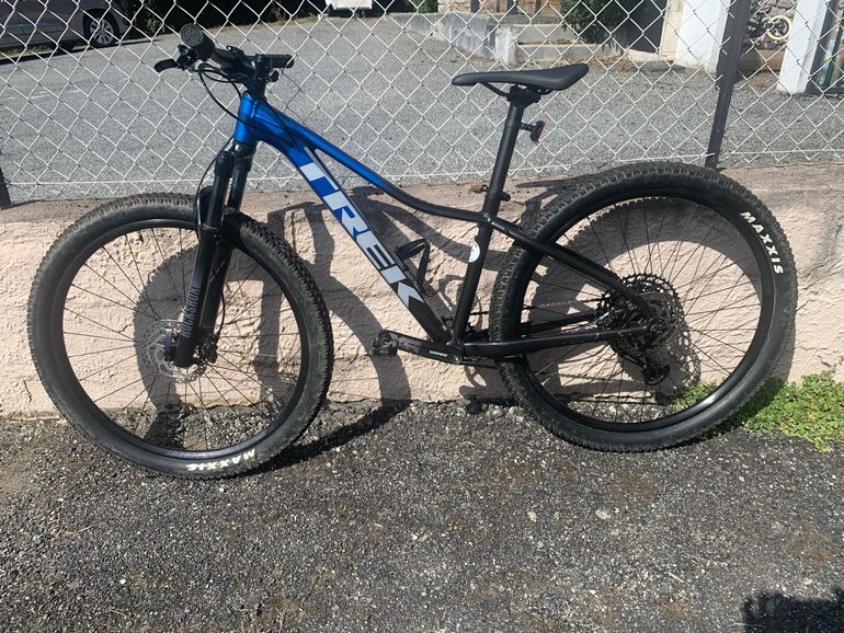 Used Trek Marlin Sram Eagle Transmission X0 2022 Mountainbike, Blue — image 2 of 4