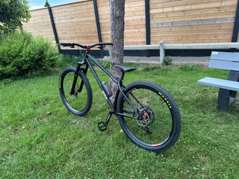 Used Bird Forge 2022 Mountainbike — image 4 of 10