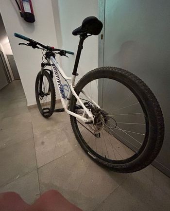 Used Specialized Lynx Mujer 2014 Mountainbike, White — image 2 of 4