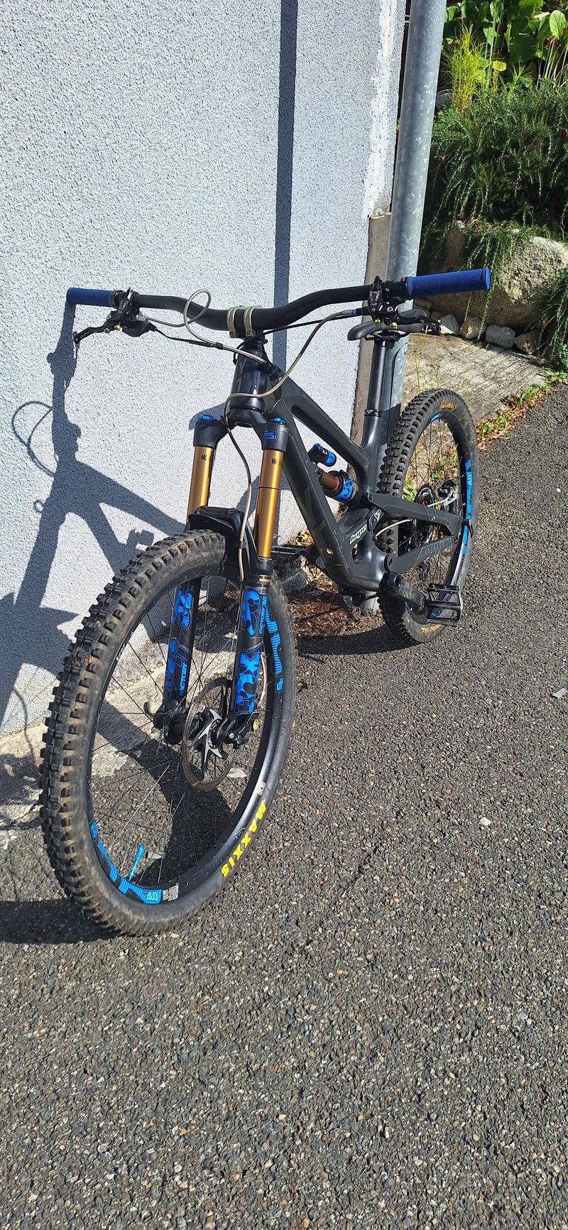 Used YT Industries Capra Shimano Deore XT 2019 MTB