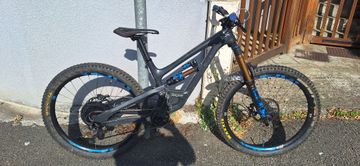 Tweedehands YT Industries Capra Shimano Deore XT 2019 Mountainbike — afbeelding 2 van 3