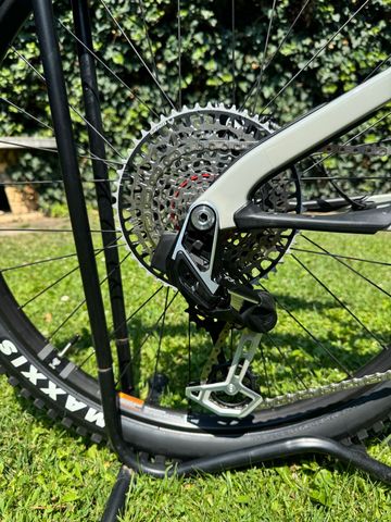 Gebrauchtes Cannondale Moterra SL 2024 Mountainbike, Hellgrau — Bild 2 von 5