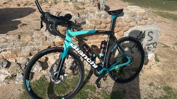 Bianchi, Oltre Shimano Ultegra Di2