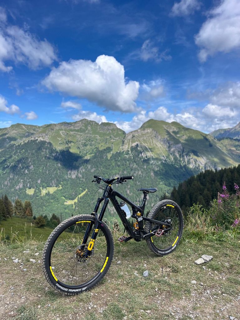 Used Propain Spindrift Sram Eagle Transmission X0 2024 Mountainbike, Black — image 1 of 3