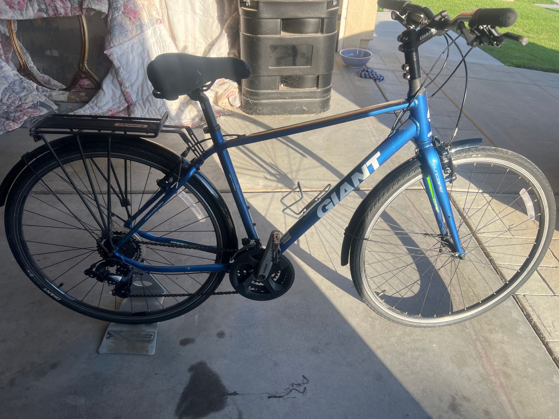 Giant Giant Escape On Road Sport 2016