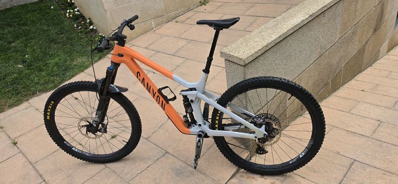 Used Canyon Strive SRAM GX Eagle AXS 2022 Mountainbike, Orange — image 4 of 11
