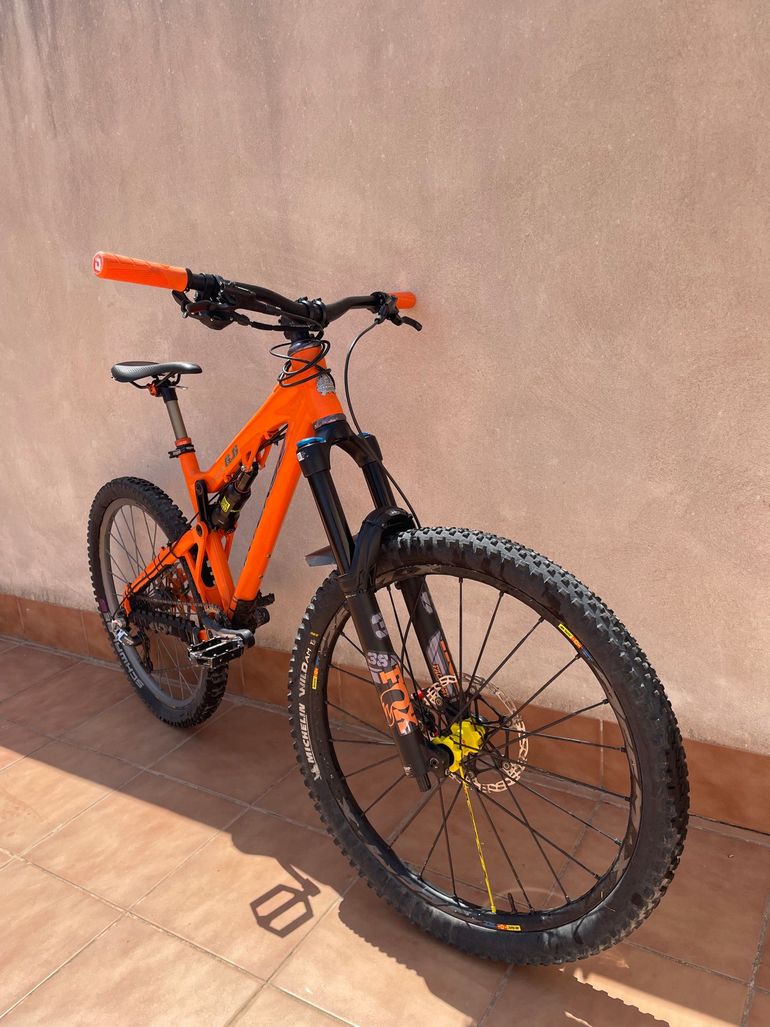 Intense 6.6 2015 2015