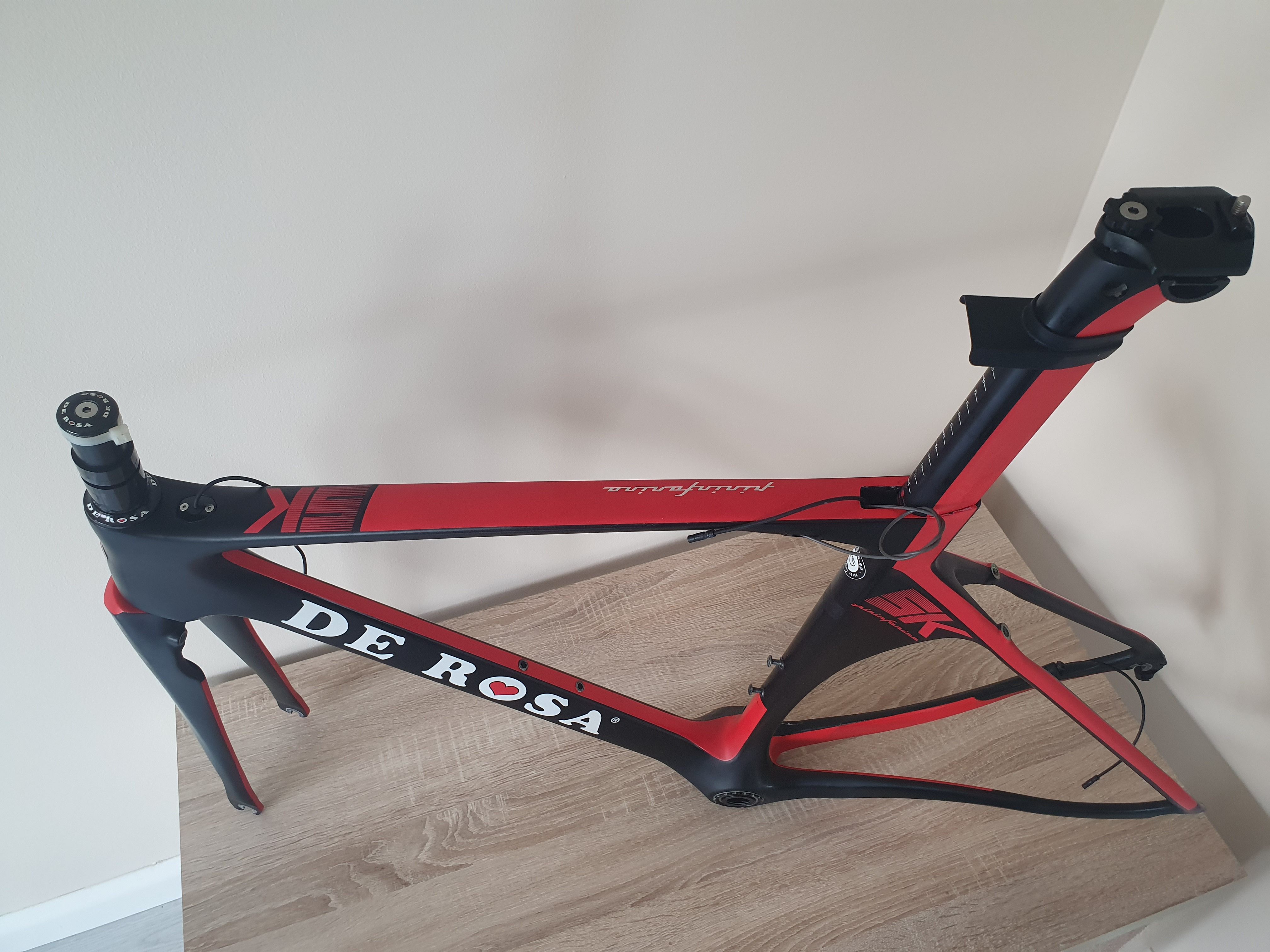 DE ROSA50 sk pininfarina 最新ULTEGRA Di2 De Rosa SK Pininfarina Ultegra Di2 Carbon Road Bike - 2022 - YouTube