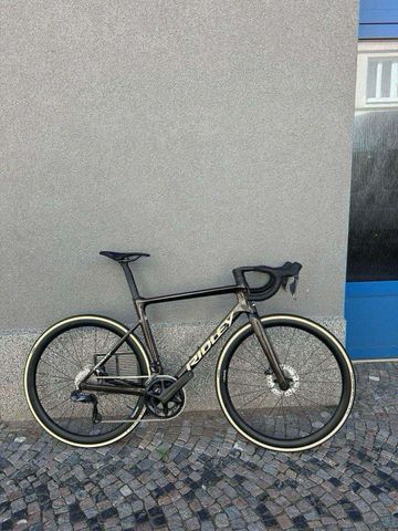 Ridley Falcn RS 2025 Road & Gravel d'occasion — image 5 sur 7