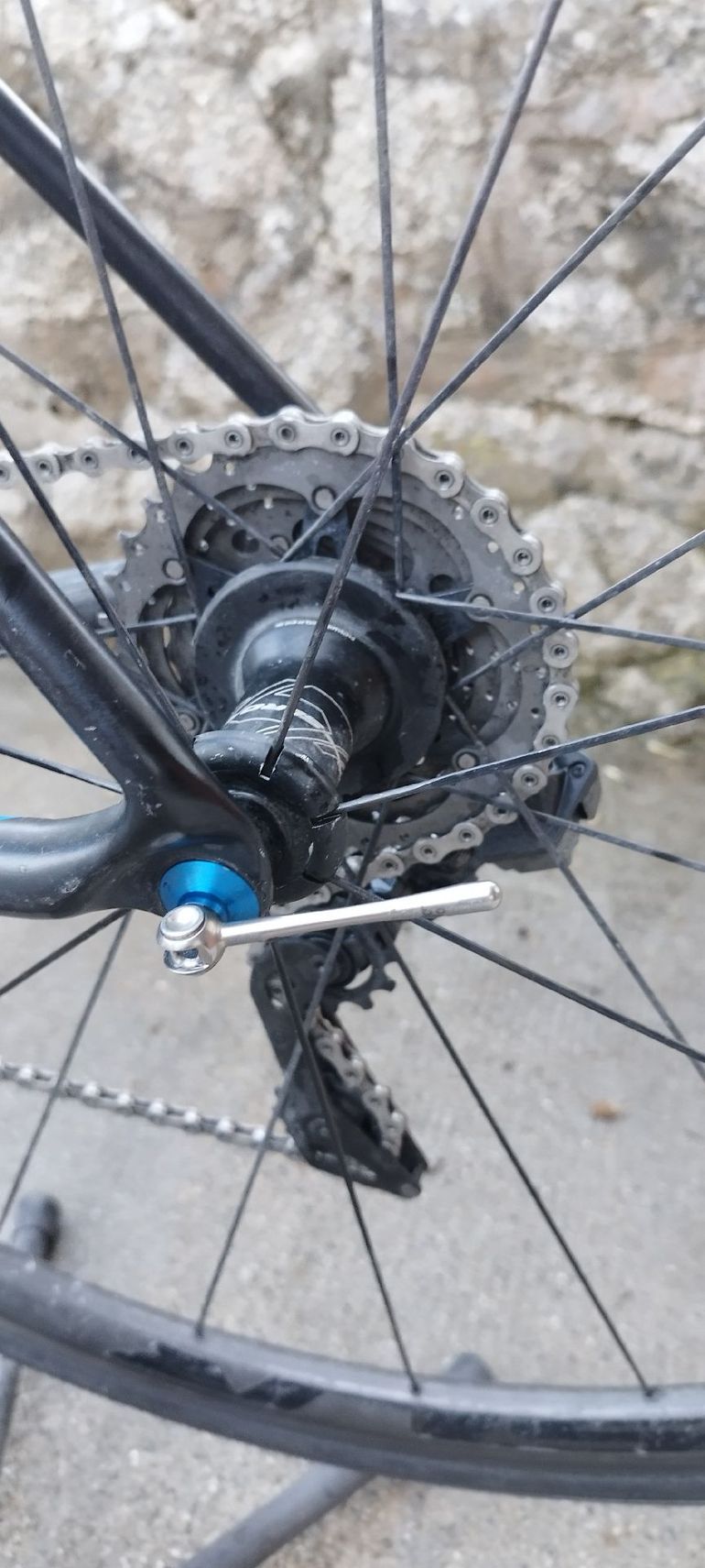 Used Giant Tcr Shimano Dura Ace Di2 2017 Road & Gravel, Black — image 7 of 9